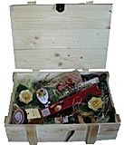Holzkiste mit Lebensmittel